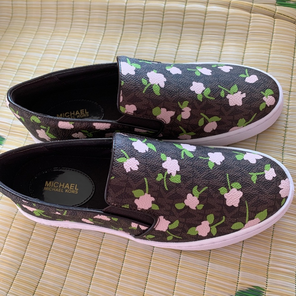 Michael Kors women slip on shoes